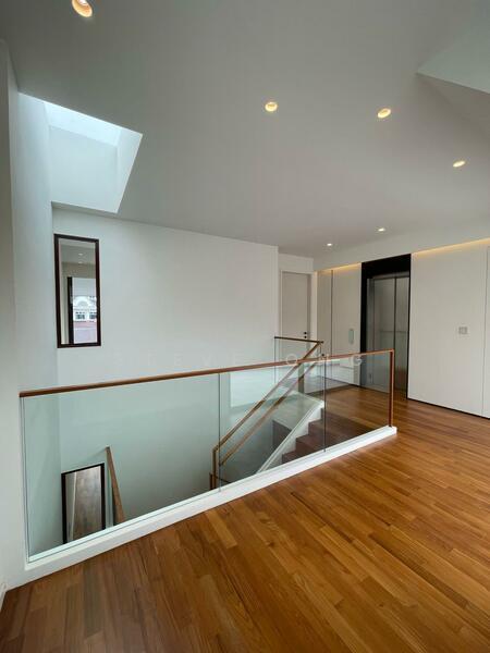 Brand New 5 Storey Inter-Terrace in Siglap