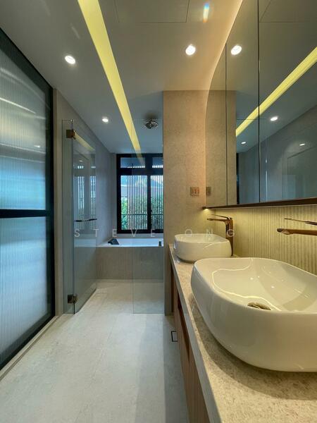 Brand New 5 Storey Inter-Terrace in Siglap