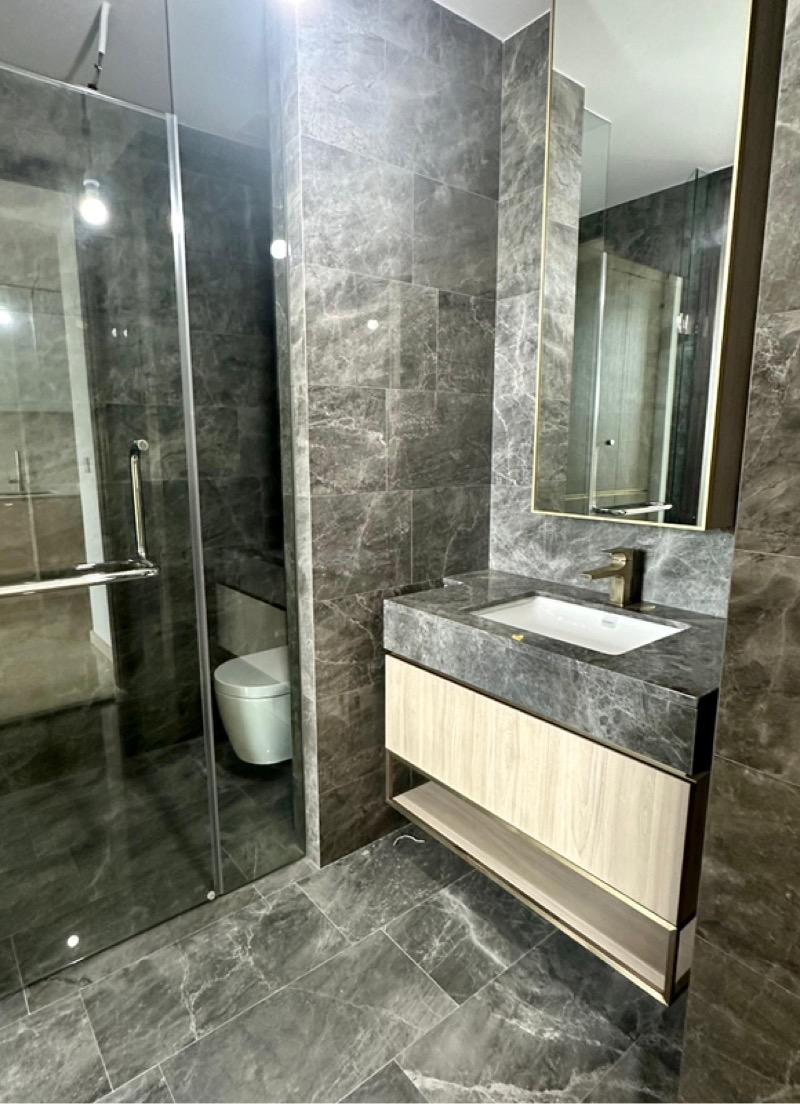 Meyer Mansion Condominium For Rent, $3,900, 1 Bed 1 Bath 484 sqft $8.06 psf