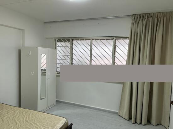 405 Choa Chu Kang Avenue 3 HDB Apartment For Rent, $3,400, 3 Bed 2 Bath 1,119 sqft $3.04 psf