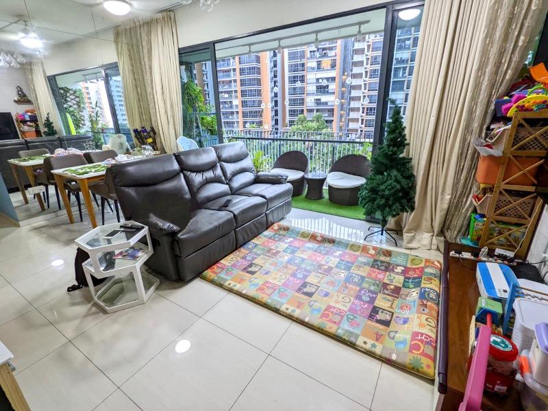 Prop-GPT: Condominium: D18 Pasir Ris The Palette