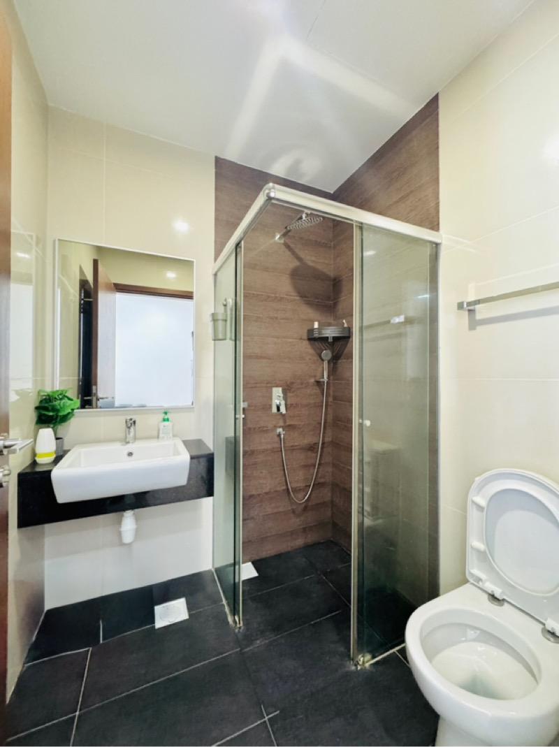 Parc Imperial Condominium For Rent, $3,1001 Bath 398 sqft $7.79 psf