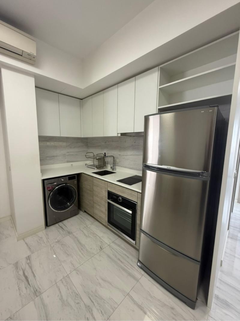 The Alps Residences Condominium For Rent, $3,800, 2 Bed 2 Bath 700 sqft $5.43 psf