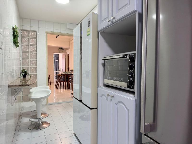 BASSEIN COURT Apartment Room Rental, $1,499, 1 Bed 1 Bath 180 sqft $8.33 psf