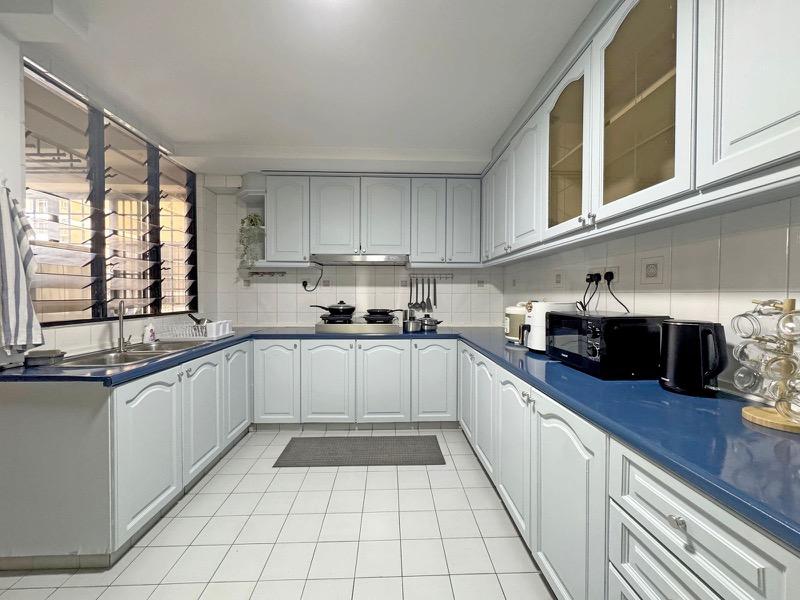 BASSEIN COURT Apartment Room Rental, $1,499, 1 Bed 1 Bath 180 sqft $8.33 psf