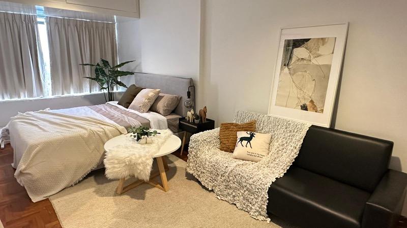 Prop-GPT: Apartment: D07 Beach Road The Plaza