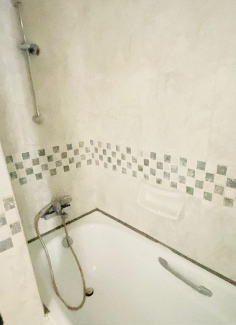 UE Square Condominium For Rent, $3,900, 1 Bed 1 Bath 506 sqft $7.71 psf