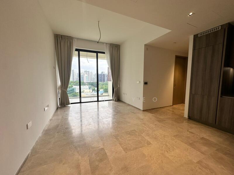 Prop-GPT: Condominium: D09 Cairnhill Klimt Cairnhill