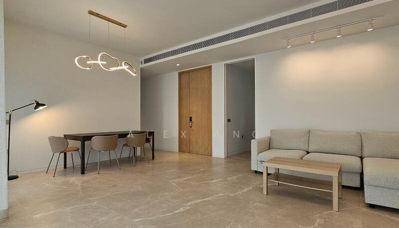 Prop-GPT: Condominium: D10  Park Nova