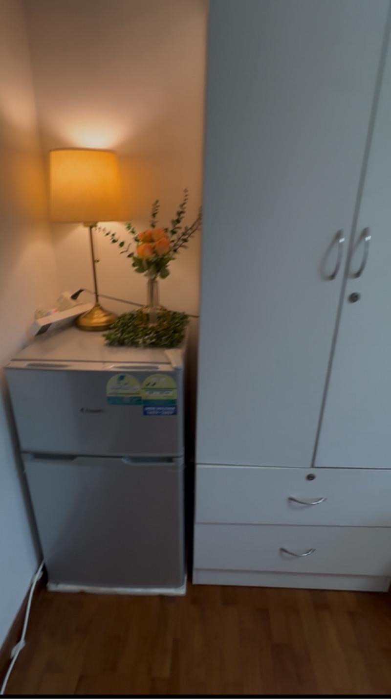 Parc Oasis Condominium For Rent, $2,888, 1 Bed 1 Bath 430 sqft $6.72 psf