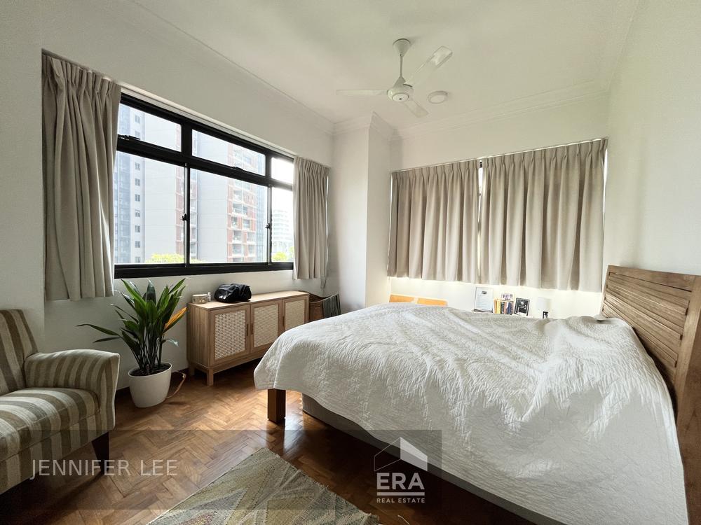 Spacious 4 Bedroom Who Wish Urban Convenience With Resort Lifestyle!