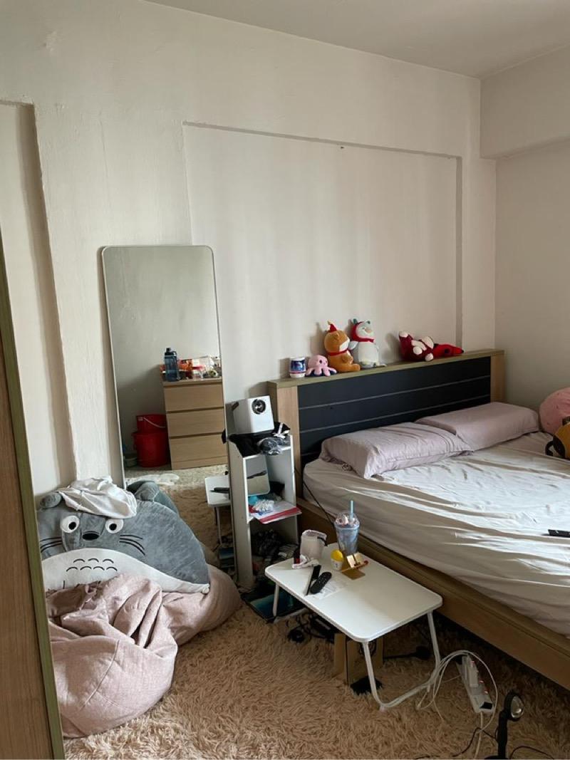 Prop-GPT: HDB Apartment: D05 Clementi 364 Clementi Avenue 2