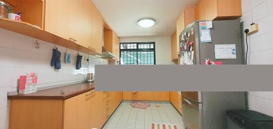 Prop-GPT: Terrace: D13 Macpherson Inter terrace in Quiet and Serene environment for your family yet near to intl schools