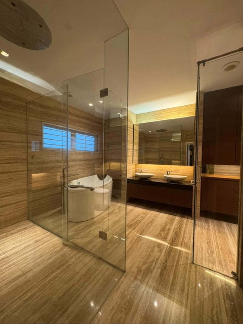 Frankel Estate Detached House For Rent, $35,000, 7 Bed 9 Bath 12,000 sqft $3.82 psf