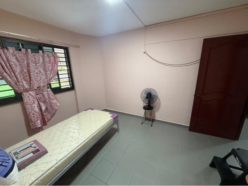 158 Yishun Street 11 HDB Apartment Room Rental, $850, 1 Bed 1 Bath 139 sqft $6.12 psf