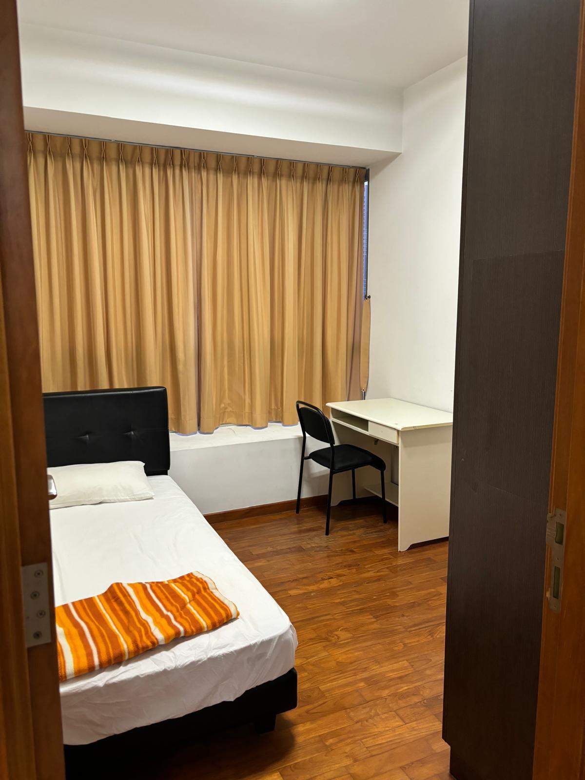 The Parc Condominium Condominium For Rent, $6,500, 3 Bed 3 Bath 1,292 sqft $5.03 psf