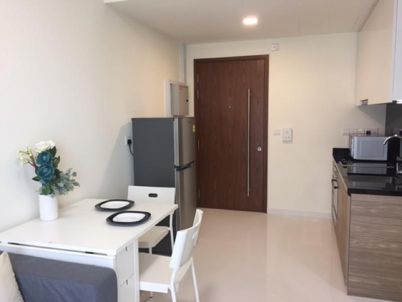 Whitehaven Apartment For Rent, $4,000, 2 Bed 2 Bath 538 sqft $7.43 psf