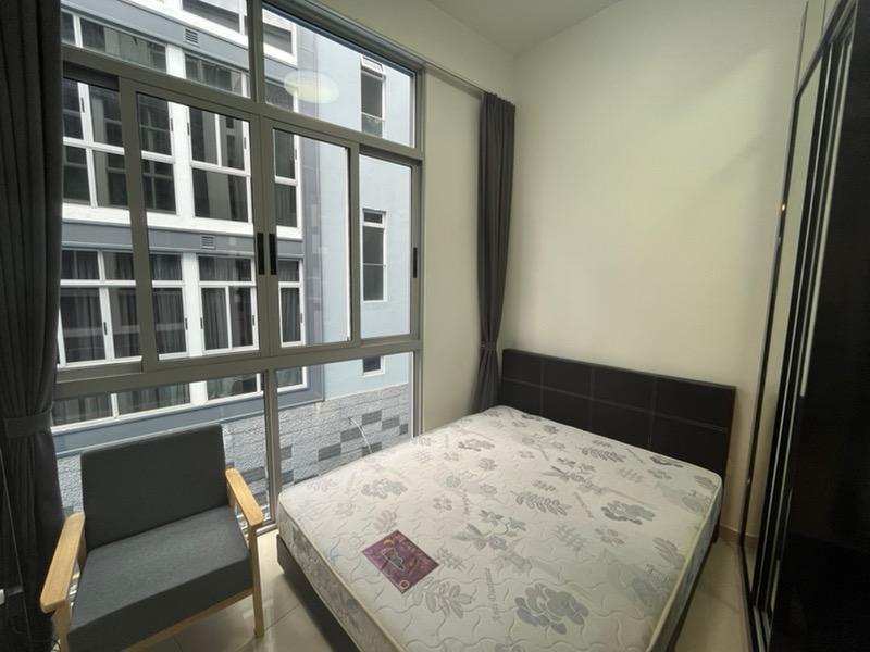 Oxley Edge Apartment For Rent, $3,400, 2 Bed 1 Bath 398 sqft $8.54 psf