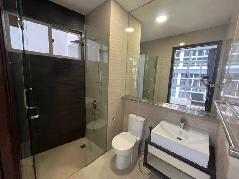 Oxley Edge Apartment For Rent, $3,400, 2 Bed 1 Bath 398 sqft $8.54 psf