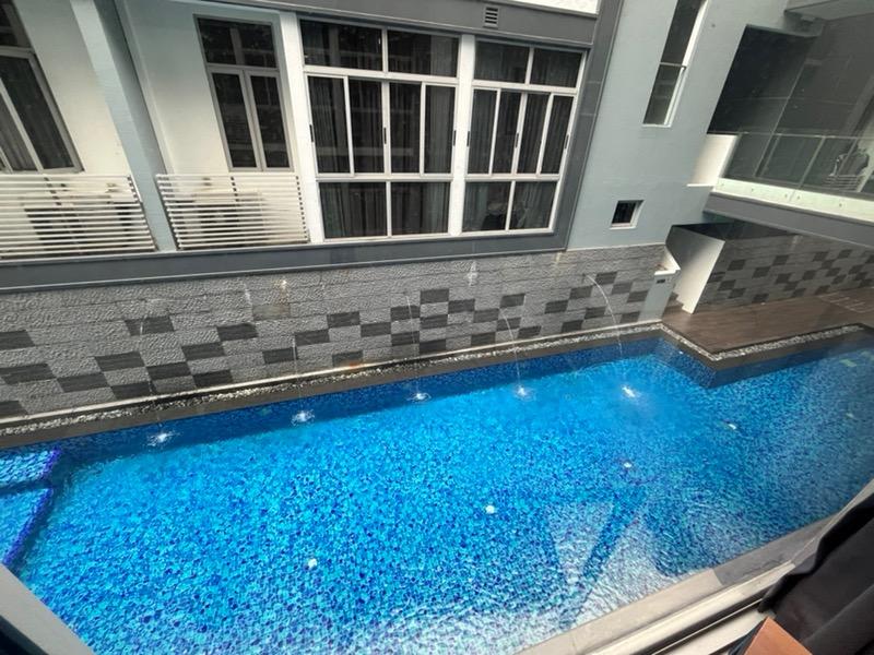 Oxley Edge Apartment For Rent, $3,400, 2 Bed 1 Bath 398 sqft $8.54 psf