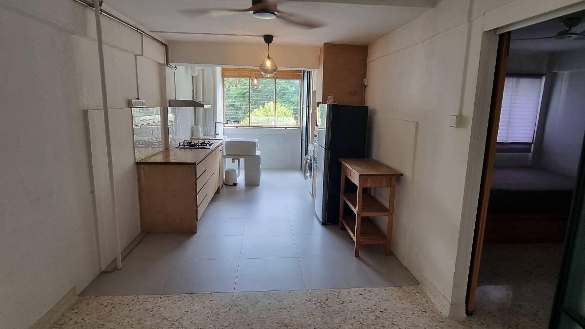 42 Telok Blangah Rise HDB Apartment For Rent, $3,400, 2 Bed 1 Bath 753 sqft $4.52 psf