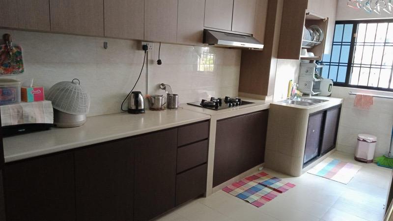 251 Jurong East Street 24 HDB Apartment Room Rental, $1,000, 1 Bed 1 Bath 107 sqft $9.35 psf