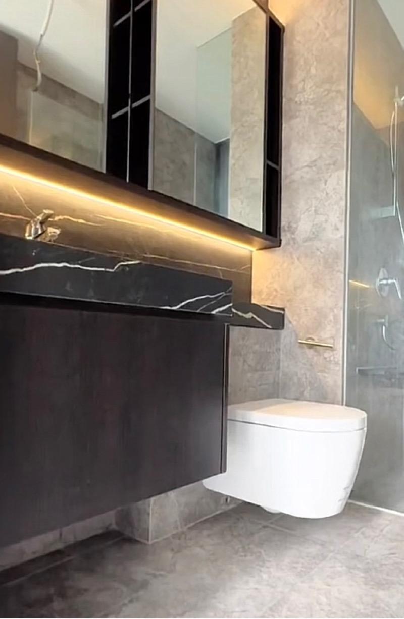 Hyll on Holland Condominium For Rent, $5,200, 2 Bed 2 Bath 700 sqft $7.43 psf