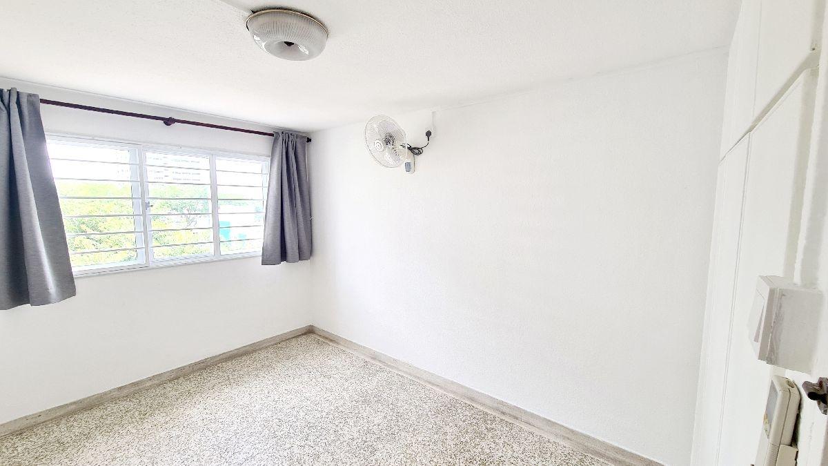 75 Marine Drive HDB Apartment For Rent, $3,580, 3 Bed 1 Bath 882 sqft $4.06 psf