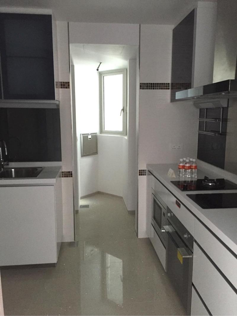 The Vision Condominium For Rent, $6,100, 3 Bed 3 Bath 1,259 sqft $4.85 psf