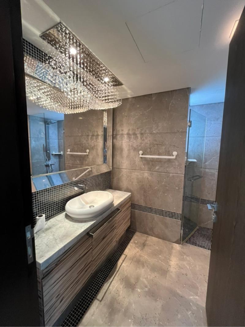 The Vision Condominium For Rent, $6,100, 3 Bed 3 Bath 1,259 sqft $4.85 psf