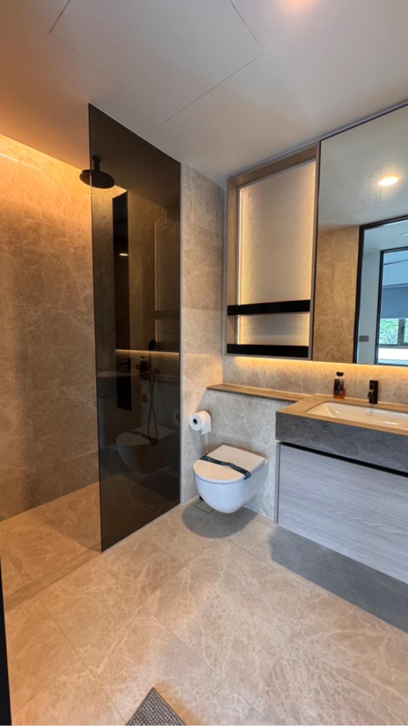 The Reef at King’s Dock Condominium Room Rental, $2,950, 1 Bed 1 Bath 100 sqft $29.50 psf