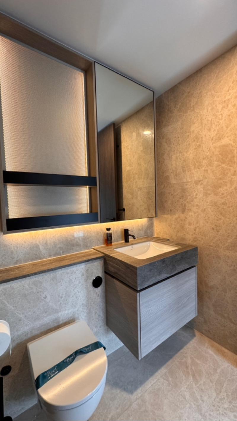 The Reef at King’s Dock Condominium Room Rental, $2,950, 1 Bed 1 Bath 100 sqft $29.50 psf