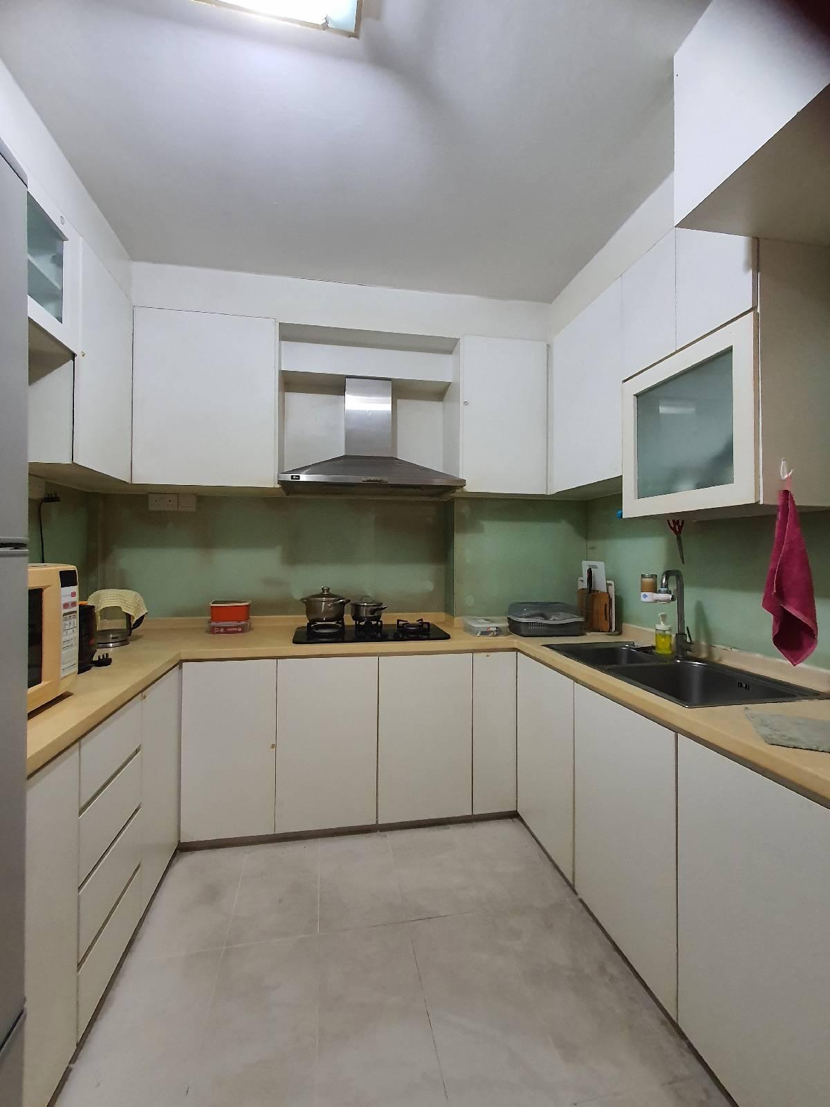 501 Jelapang Road HDB Apartment Room Rental, $800, 1 Bed 2 Bath 1,109 sqft $0.72 psf