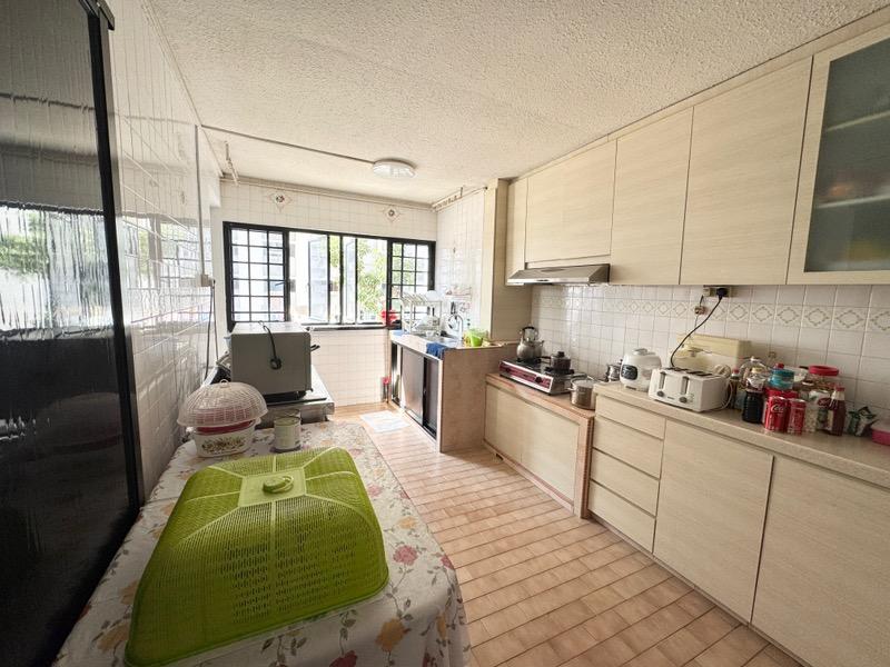 114 Serangoon North Avenue 1 HDB Apartment Room Rental, $900, 1 Bed 1 Bath 161 sqft $5.59 psf
