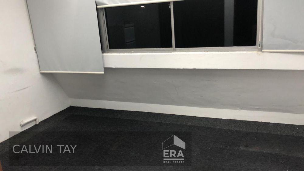 Centrally Located Commercial Office With Wet Pantry