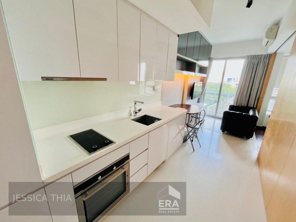 Prop-GPT: Condominium: D12  Riverbay