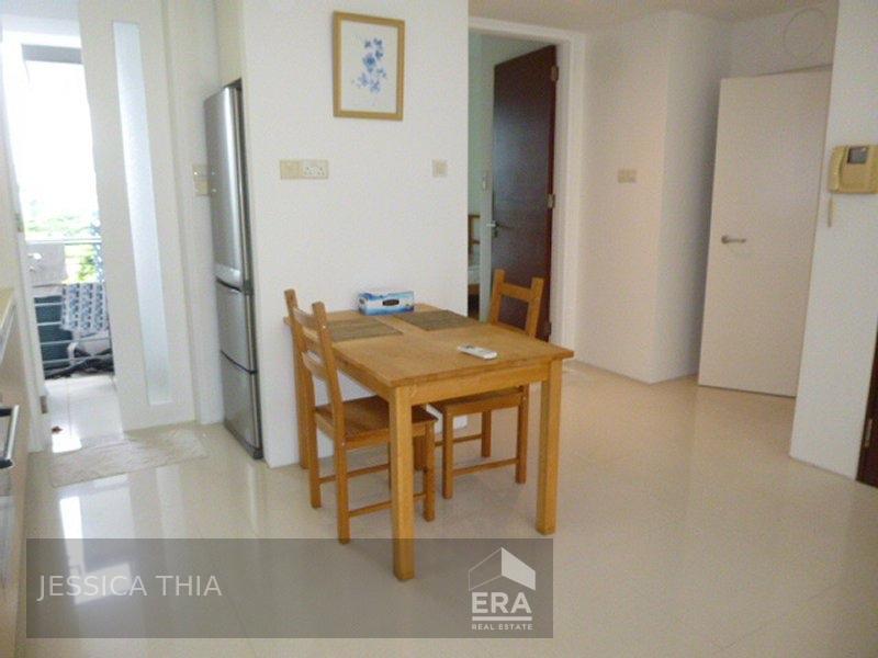 Emily Residence, Near Dist. 9 Mrt, Whole Unit Spacious 1 Rm, 1 Hall