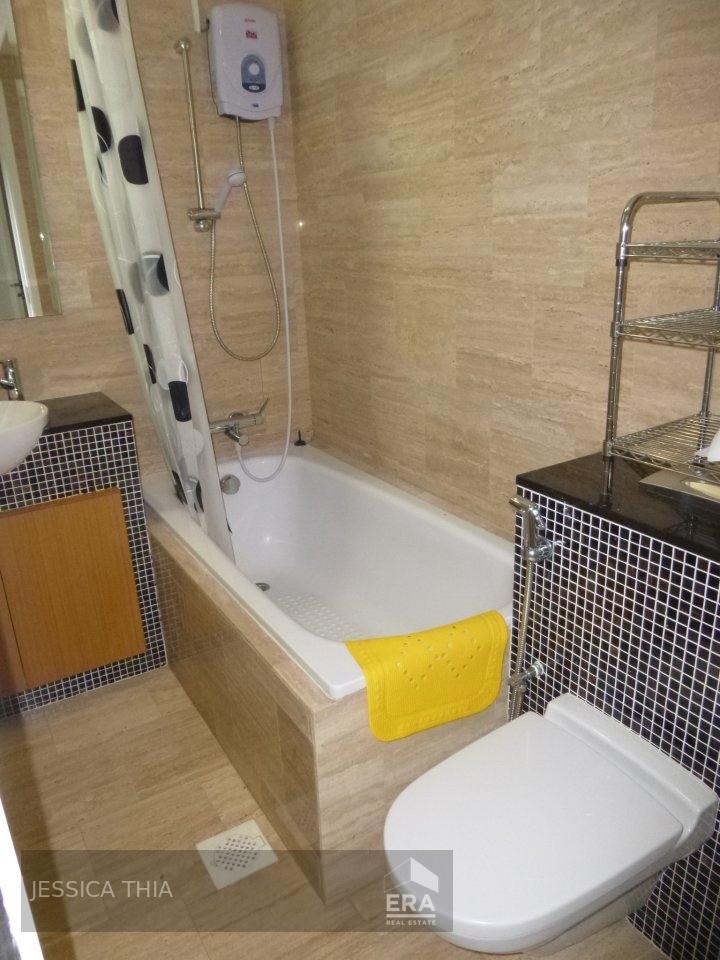 Emily Residence, Near Dist. 9 Mrt, Whole Unit Spacious 1 Rm, 1 Hall