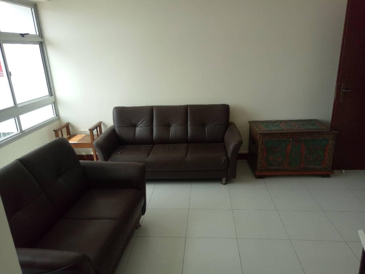 18A Holland Drive HDB Apartment For Rent, $3,750, 2 Bed 2 Bath 721 sqft $5.20 psf