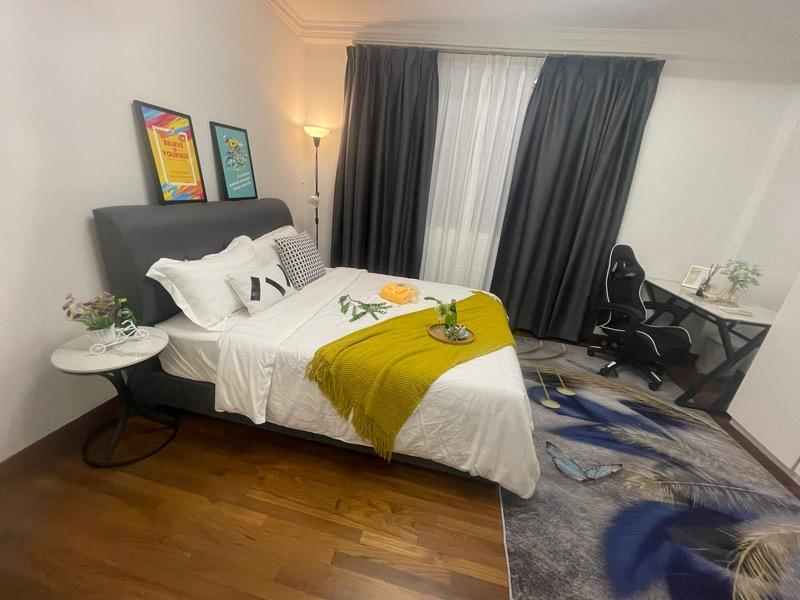 Prop-GPT: Town House: D16 Kew Drive Kew Residencia