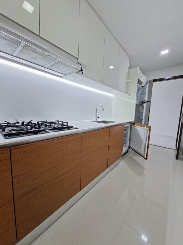 iResidences Penthouse Condominium For Rent, $11,888, 3 Bed 4 Bath 3,000 sqft $3.96 psf