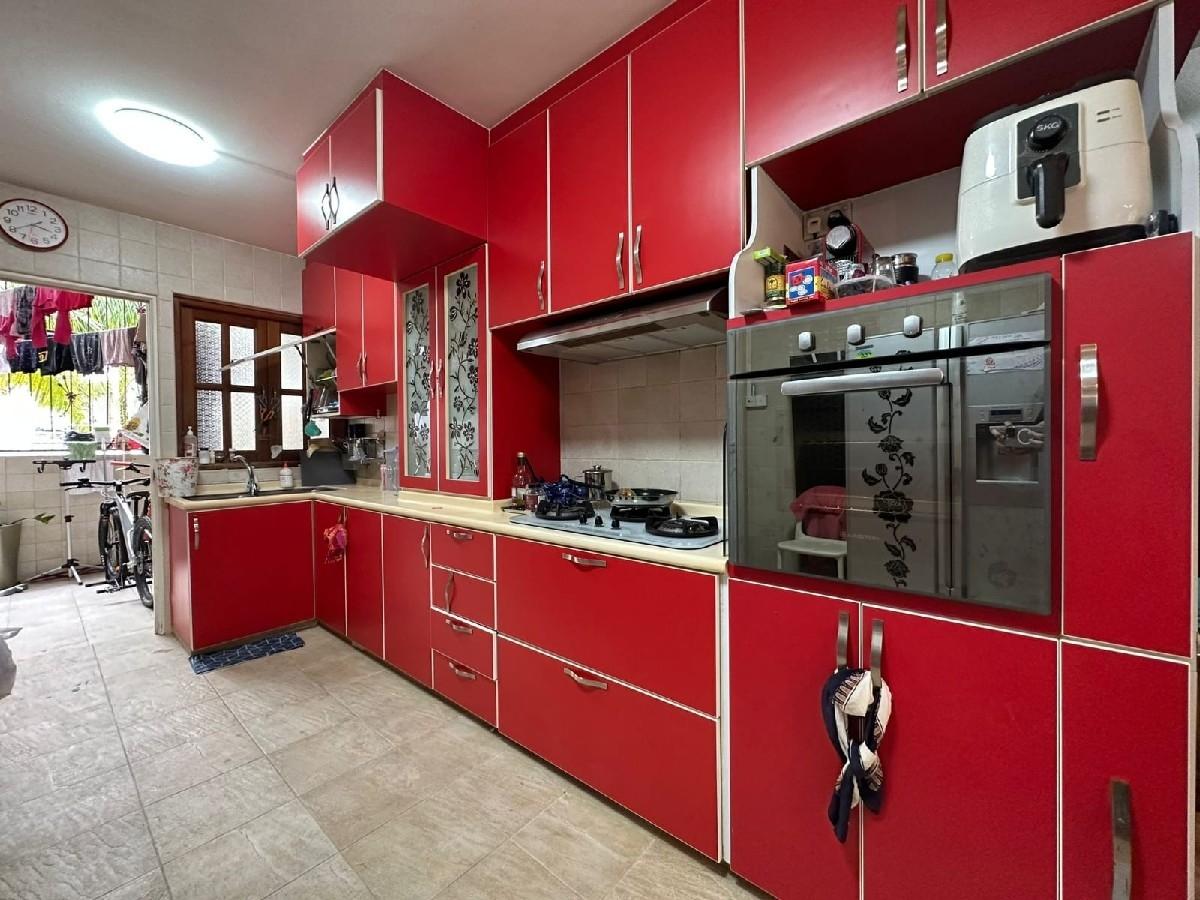 138 Petir Road HDB Apartment For Rent, $4,300, 3 Bed 2 Bath 1,561 sqft $2.75 psf