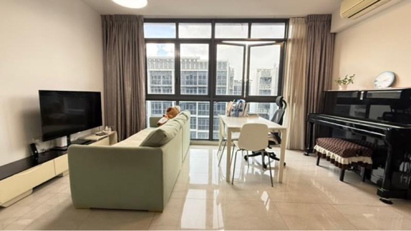 Prop-GPT: Condominium: D27 Yishun Symphony Suites