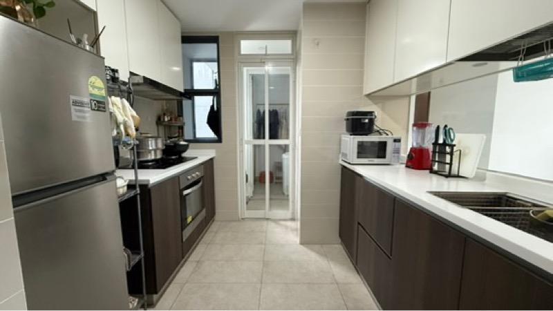 Symphony Suites Condominium For Rent, $3,600, 3 Bed 3 Bath 893 sqft $4.03 psf
