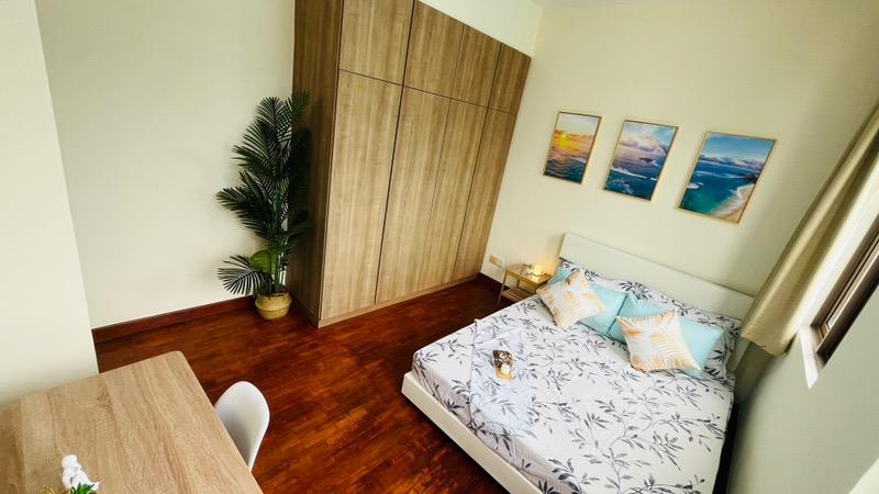 D'Manor Condominium Room Rental, $1,900, 1 Bed 1 Bath 400 sqft $4.75 psf