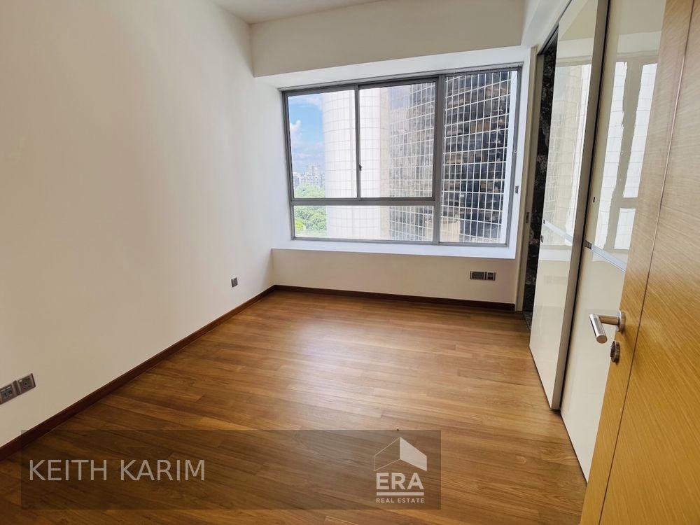 Spacious Layout With Private Lift Lobby Surrounded by Great Views
