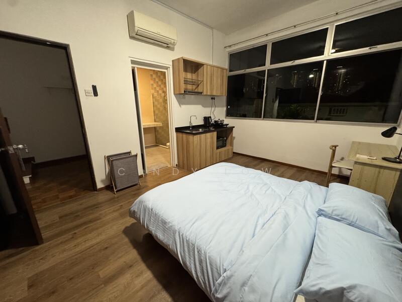 Prop-GPT: Terrace: D05 West Coast 348c west coast road