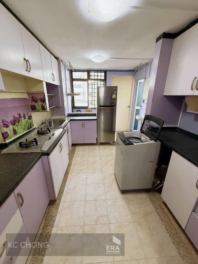 High Floor, Fully Furnished, Aircon, Near Mrt, Hawker Centre