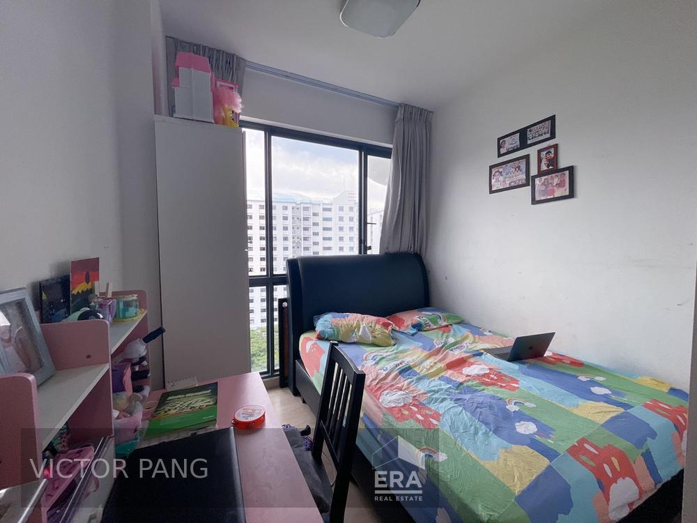 Prop-GPT: Condominium: D19 Sengkang Riversound Residence
