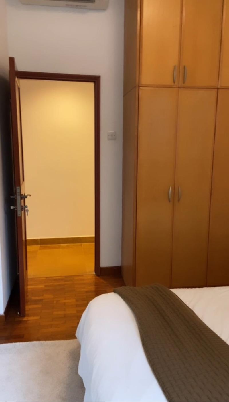 Emerald Garden Condominium Room Rental, $1,599, 1 Bed 2 Bath 200 sqft $8.00 psf